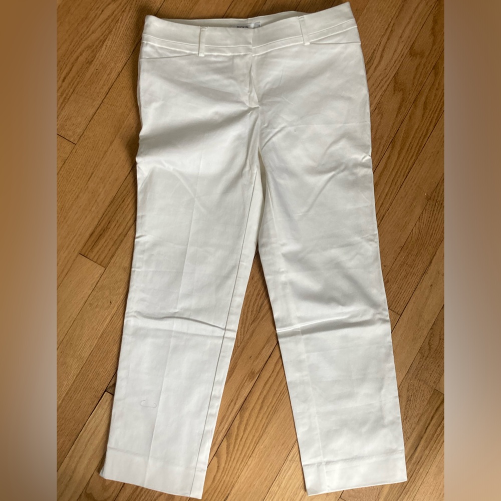 Ricki’s White Cotton Capri